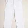 Pantalon de gabardina  con bolsillo  ojal en la espalda