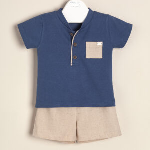 Conjunto de remera en pique de algodón con bermuda de lino Vito