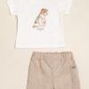 Conjunto de remera estampada Schnauzer con short de lino rustico