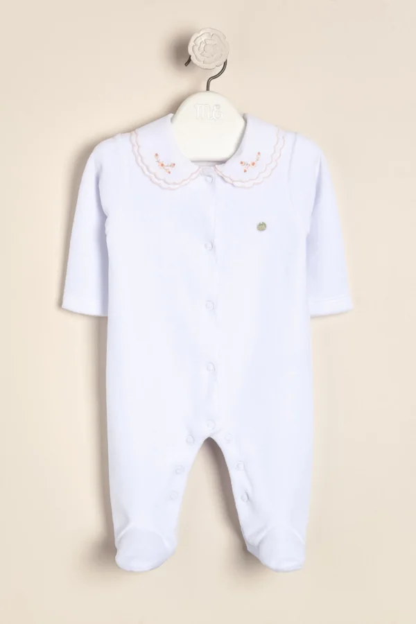 Enterito de plush con cuello doble bordado abierto adelante Michelle