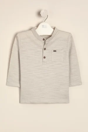 Remera de flame de algodón con cuello mao y bolsillo Marco